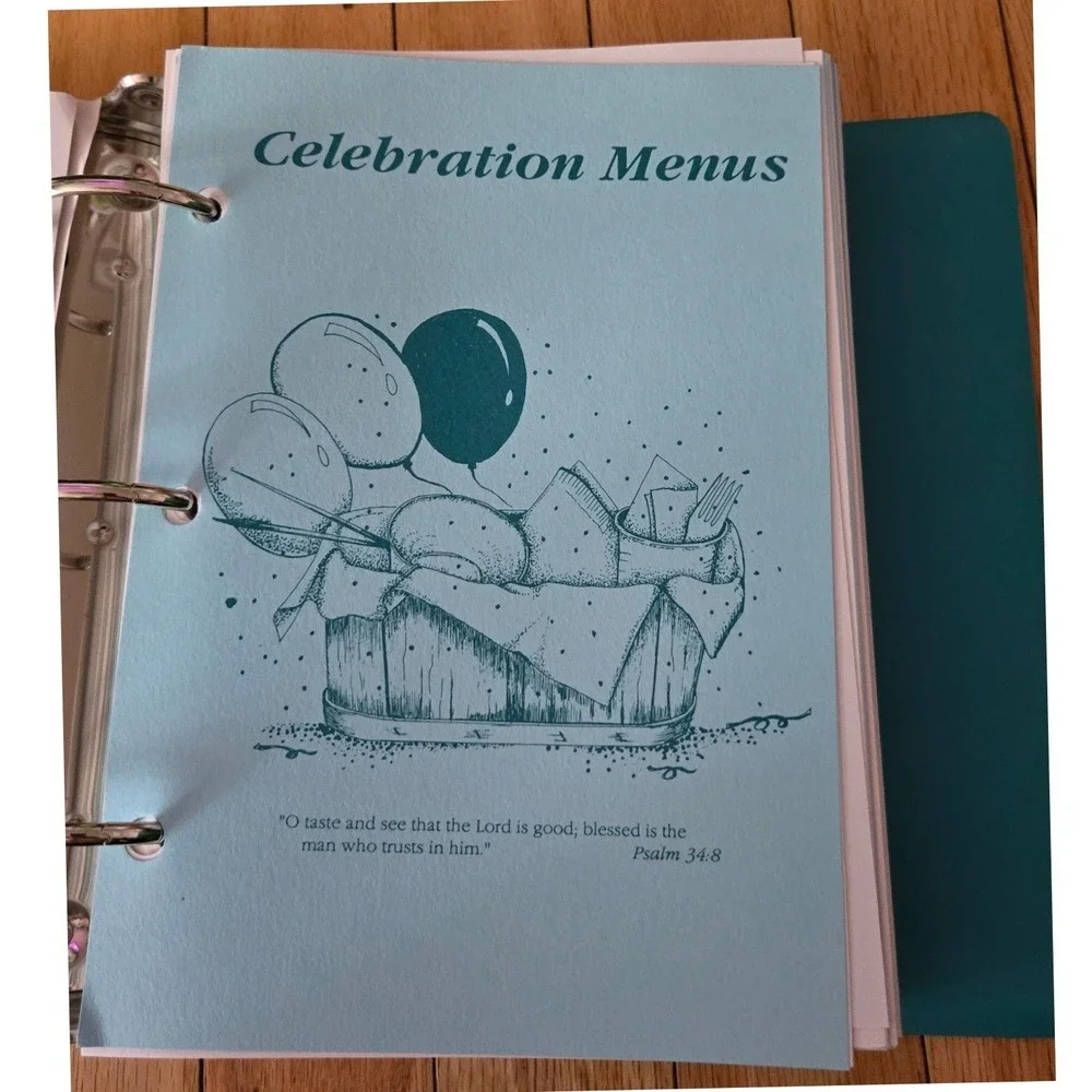 1992 First Baptist Roanoke VA Cookbook  Celebration Collection Community Recipes
